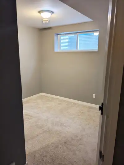 2 Bedroom Basement for Rent – Available May 1st Spacious and clean 2 bedroom basement with **1 washr...