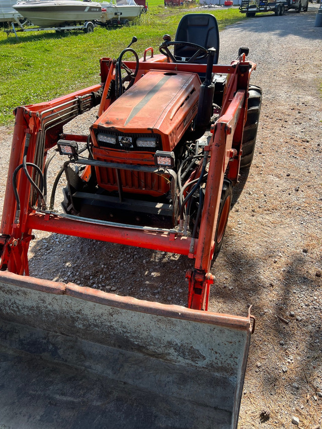 Kubota tractor and loader Other Barrie Kijiji