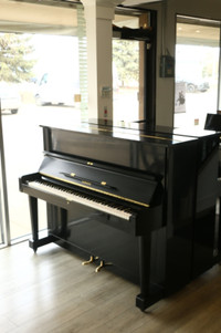 Yamaha U1 Piano - made in Japan 48" professional model.