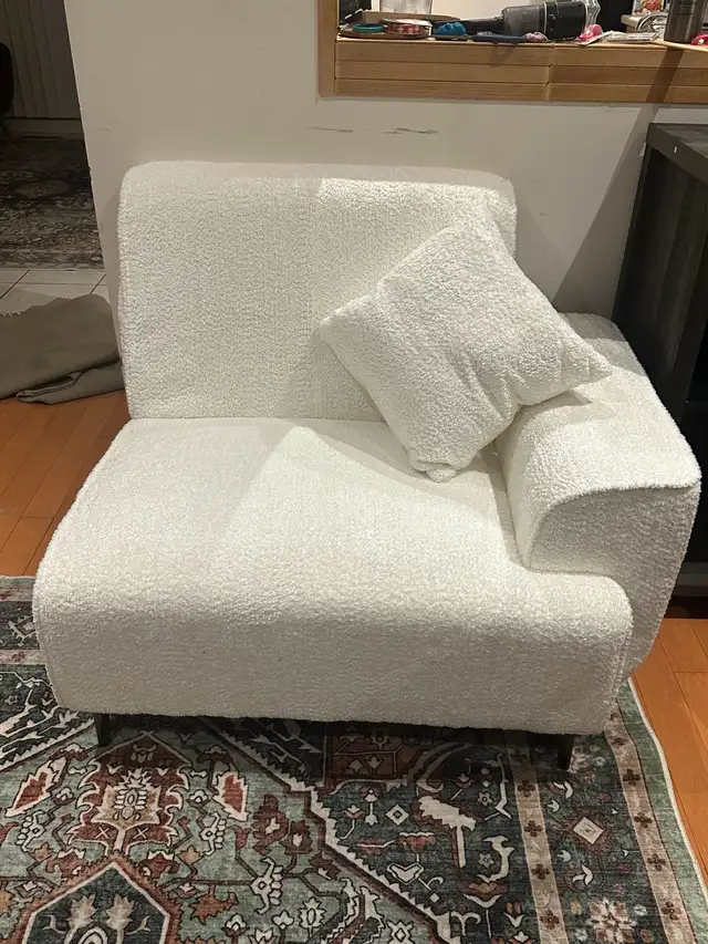 Boucle Accent Chair62863739251970122
