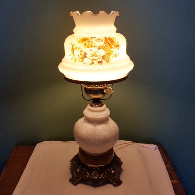 Lampe vintage dans Éclairage intérieur et plafonniers  à Ville de Québec - Image 3