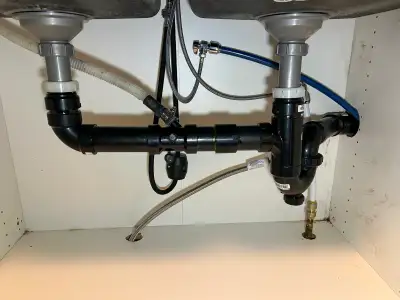 LICENSED PLUMBER CALL BOB 416 455-9249, View more