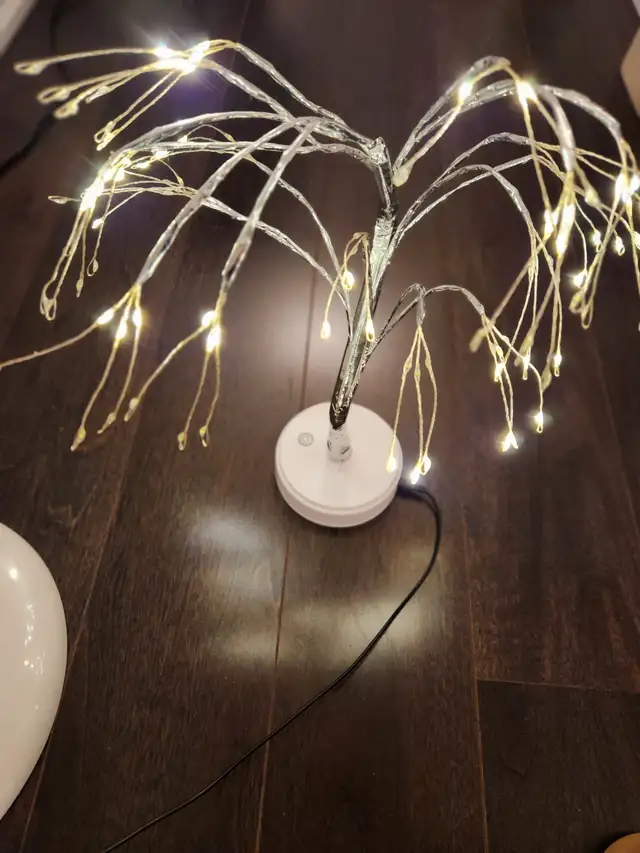 Tabletop LED Tree Light for Home Party, Christmas Décor in Home Décor & Accents in City of Toronto - Image 8