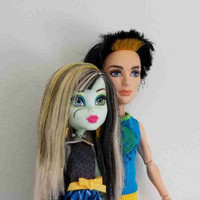 Monster High PINIC CASKET Frankie Stein et Jackson Jekyll