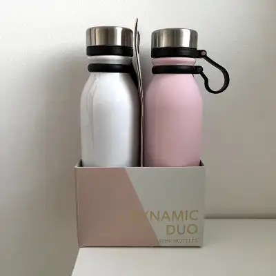 • 19 oz capacity • BPA free • Double wall insulation • Keeps drinks hot for 8 hours, cold for 12 hou...