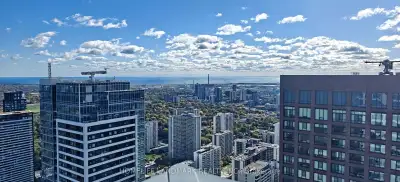 Condo apartment located overlooking the city from the 54th floor. This unit offers 1 bedroom plus a...