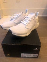 Ultraboost Size 9, brand new DS