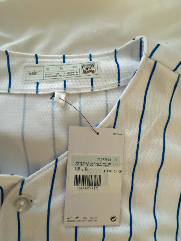Montreal Expos Jersey, Nike, XL.  Brand new with the tags on it. in Men's in Winnipeg - Image 2