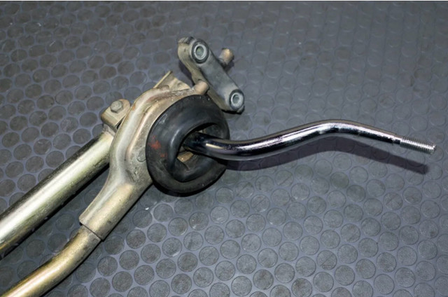 JDM OEM ITR Shifter Linkage (Type R) dans Moteur, Pièces de Moteur  à Ville de Toronto - Image 2