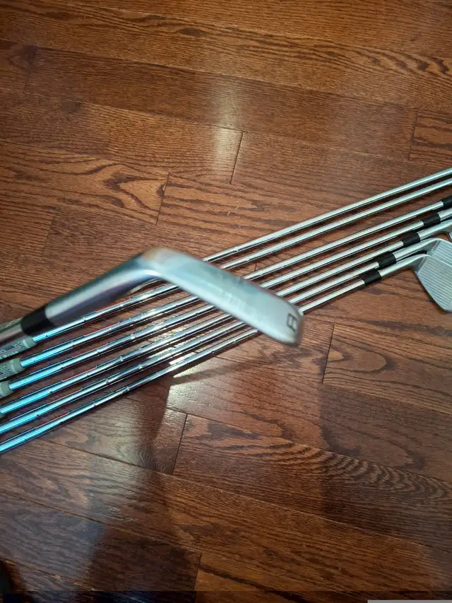 Taylormade RH - P770  4-AW in Golf in Oakville / Halton Region - Image 5