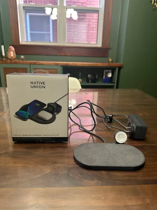 Native Union Drop Xl wireless charging station for Apple iPhone, in Cell Phone Accessories in Hamilton - Image 4