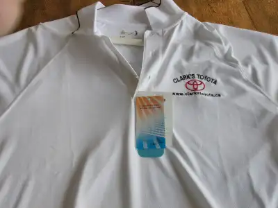 golf shirt asking $5 size large never worn tags still on it email kentjcampbell@hotmail.com or call...