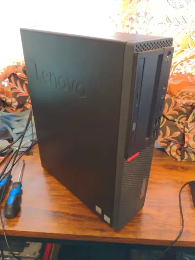 Lenovo ThinkCentre M920s, View more