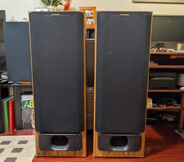 Pioneer CSN775 4way Tower Speakers Speakers Ottawa Kijiji
