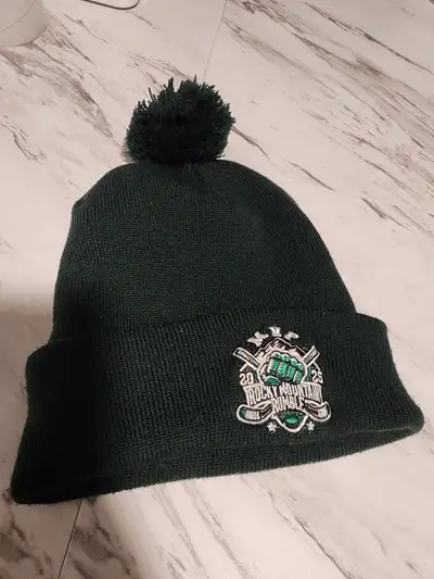 Kids Green hockey hat, View more