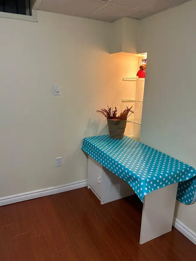 basement room for rent in Room Rentals & Roommates in Oshawa / Durham Region - Image 8