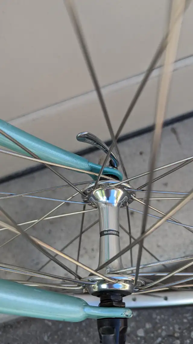 Bianchi Quattro Road Bike in Road in Markham / York Region - Image 11