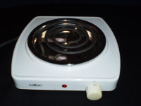 Salton Single Coil Portable 120V Electric Cooktop and Warmer