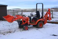 2020 Kubota BX23S Sub-Compact Tractor with Loader and Backhoe