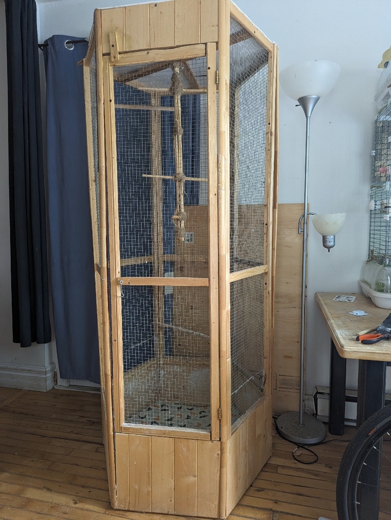 Grand cage, pour grand oiseau Oiseaux à adopter TroisRivières Kijiji