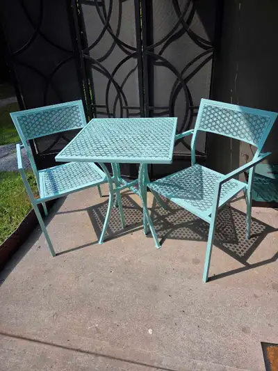 Ocean Mist Intricate Floral 3pc Bistro Set, View more