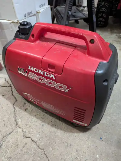 Honda EU2000i Generator, View more