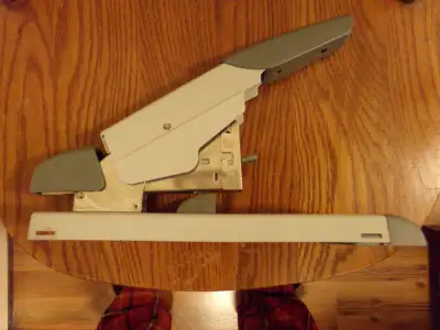 SWINGLINE  "160 PAGE"  HEAVY DUTY STAPLER / BOX 1000 1/2" STAPLE, View more