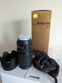 Nikon 70 - 300 FX VR lens