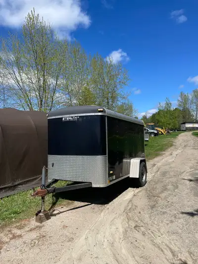 Tows well ready to use. Stealth model 2010