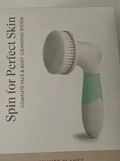 Vanity Planet Ultimate Skin Spa Facial Cleansing Brush,NEW IN BOX Ideal for face and body, this clea...