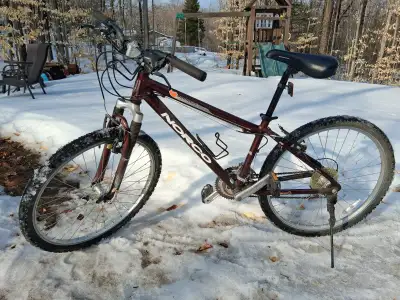 Vélo de montagne Norco bicyclette, View more