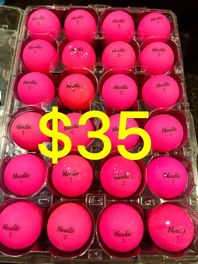 Red colored used golf balls in Golf in Saskatoon - Image 4