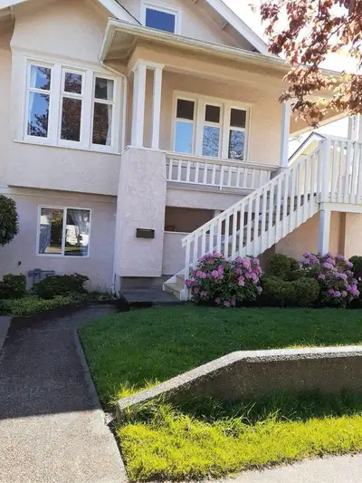 2 Bedroom Suite For Rent In Victoria
