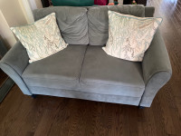 Beautiful 3 piece sofa set for sale (excellent condition) 