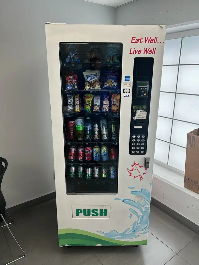 Vending Combo Machines for Sale in Other Business & Industrial in City of Toronto - Image 3