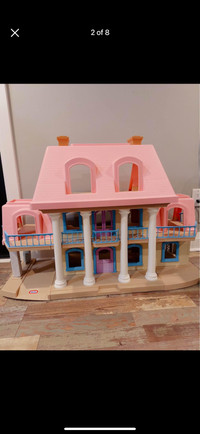 Little Tikes Dollhouse - Grand Mansion 