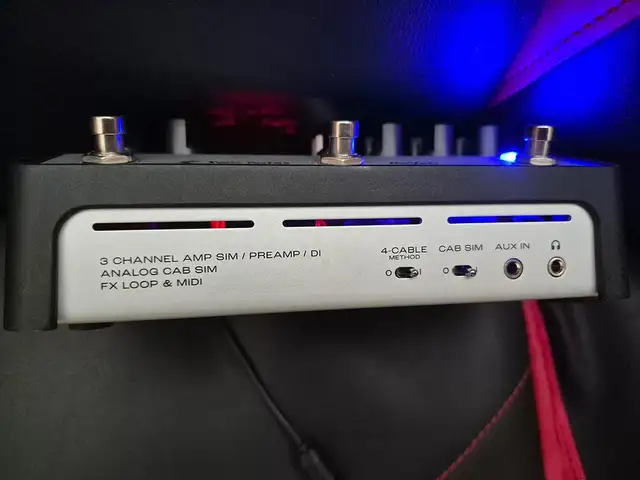 Two Notes ReVolt Guitar Tube Amp Pedal in Amps & Pedals in City of Toronto - Image 6