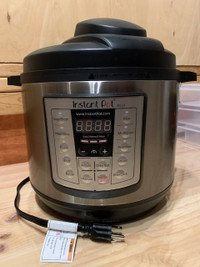 Instant pot 8QT (Electric pressure cooker)