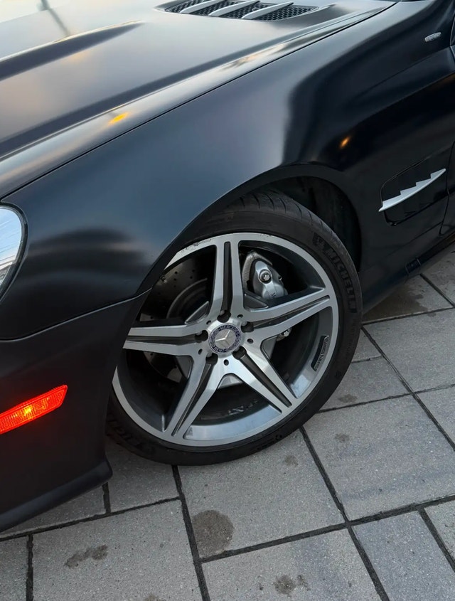 2011 Mercedes-Benz SL550 Night Edition (1 of Only 100 Produced) — photo 4