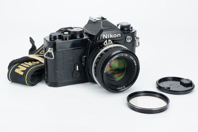 NIKON FM SLR 35MM Film Argentique, Nikkor 50mm 1.8, fonctionnel dans Appareils photo et caméras  à Longueuil/Rive Sud