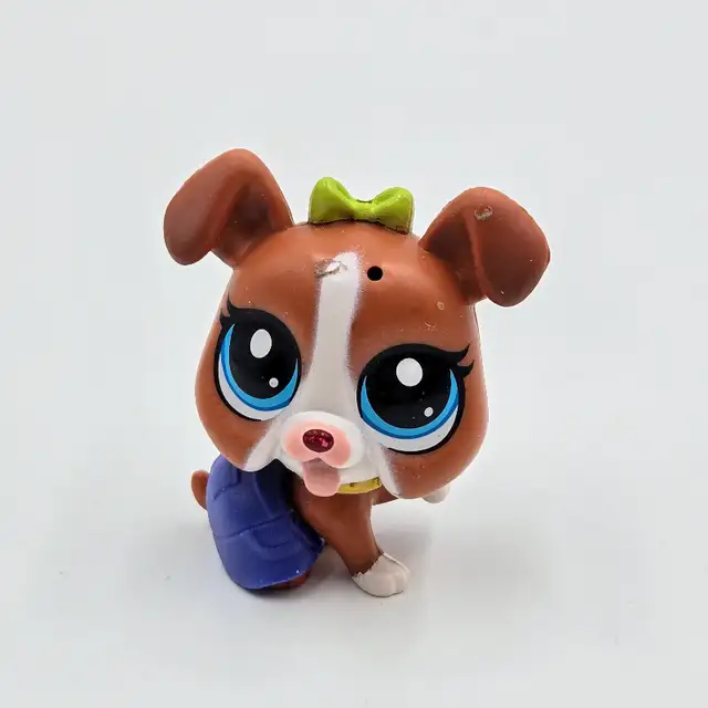 Littlest Pet Shop Nola McTwist #262 Boxer Dog Skate Park Playset in Toys & Games in Strathcona County - Image 2