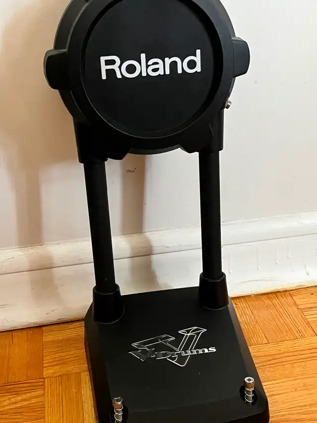 Roland electronic drums in Drums & Percussion in City of Toronto - Image 4