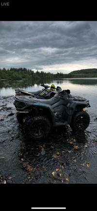 2020 can-am 650 only 770km!