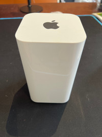 Apple Extreme Router