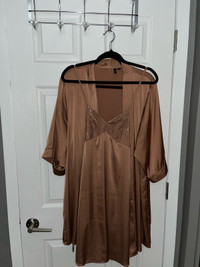 Vero Moda Satin Robe &amp; Night Gown - Size M