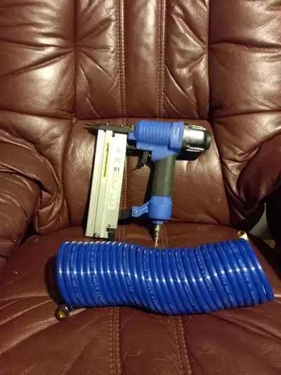 Brad Nailer w Hose (Brand New), View more