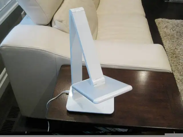 Smart Touch White LED Desk Lamp w/ Infinite Positions & Features in Indoor Lighting & Fans in Kitchener / Waterloo - Image 9