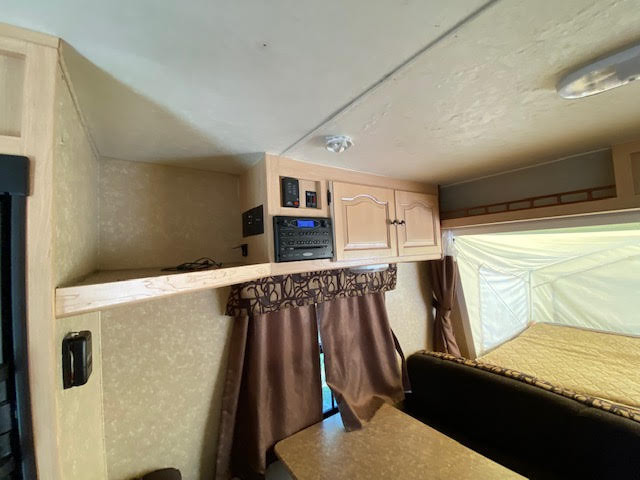 Camper, light and ready in Travel Trailers & Campers in City of Halifax - Image 4
