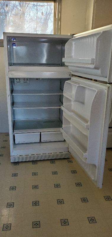 3 Fridges and a Microwave in Refrigerators in Saskatoon - Image 2
