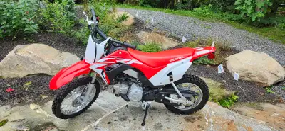 Selling our 2021 Honda CRF110F. This bike has seen very little use, maybe 25 hours total, and has be...
